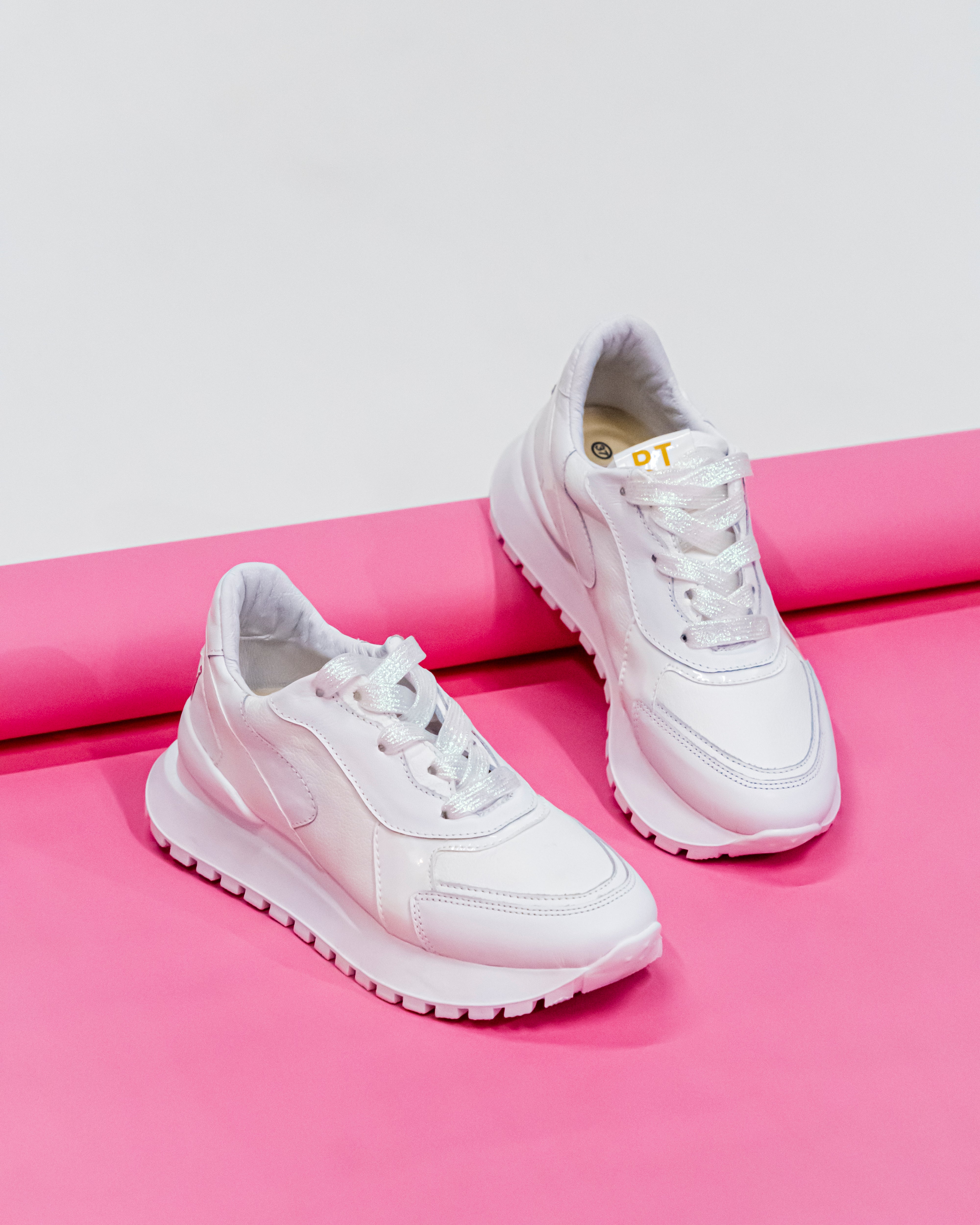 Fila best sale charol blanco